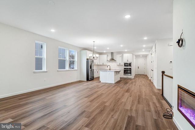 2067 SPRINGVALE DR, Bealeton, VA 22712