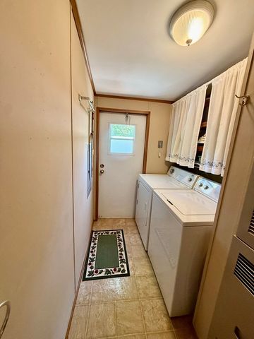 535 Mansard Island Dr, Springville, TN 38256