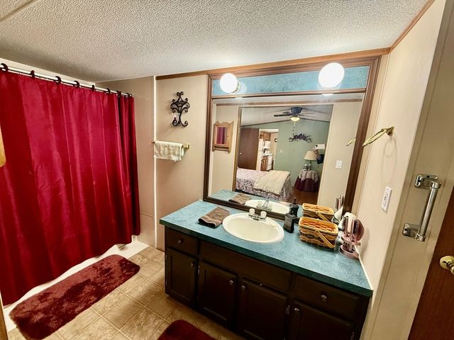 535 Mansard Island Dr, Springville, TN 38256