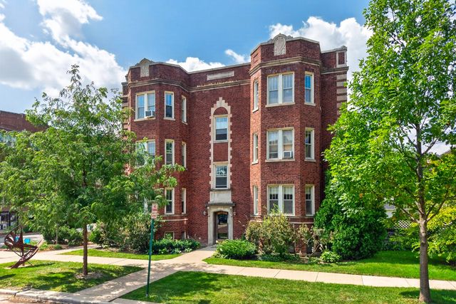 845 S Humphrey Avenue 1, Oak Park, IL 60304