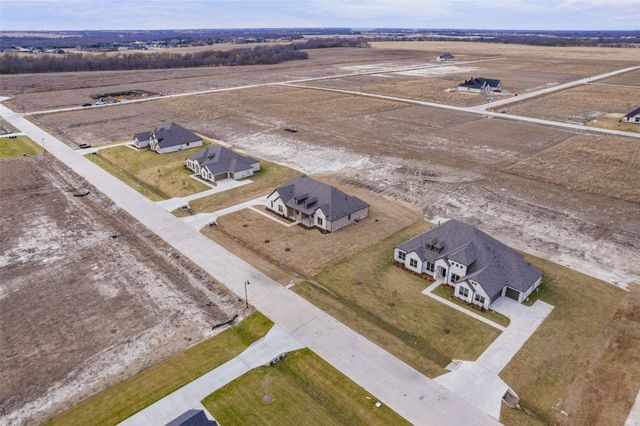 144 Lila Lake Drive, Waxahachie, TX 75165