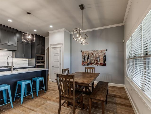 2239 E Kellan Court Terrace, Mustang, OK 73064