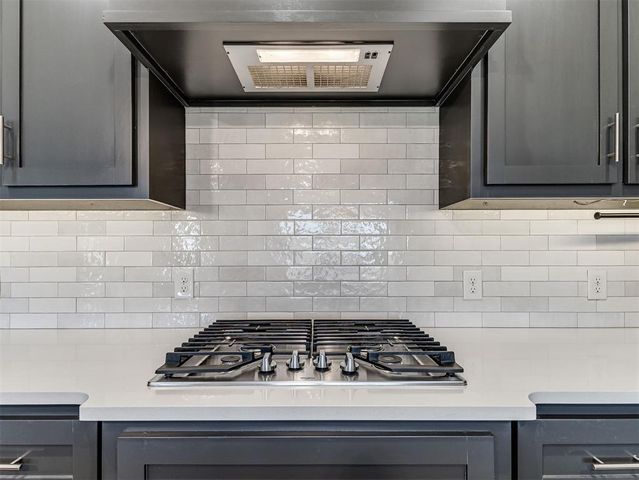 2239 E Kellan Court Terrace, Mustang, OK 73064