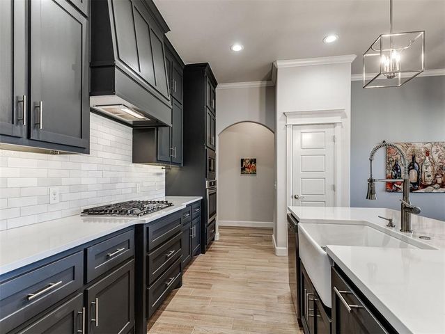 2239 E Kellan Court Terrace, Mustang, OK 73064