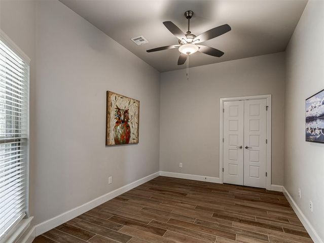 2239 E Kellan Court Terrace, Mustang, OK 73064