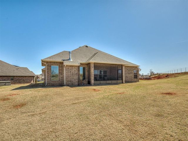 2239 E Kellan Court Terrace, Mustang, OK 73064