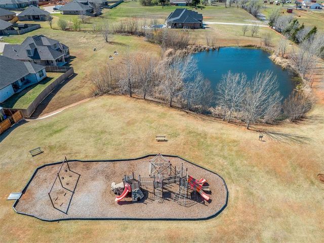 2239 E Kellan Court Terrace, Mustang, OK 73064