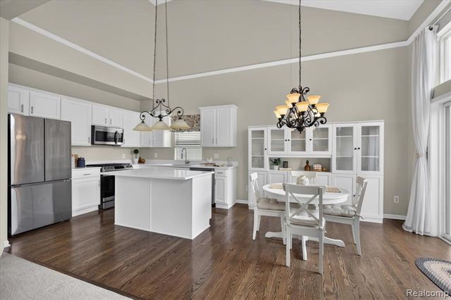 840 Cross Circle, Oxford, MI 48371