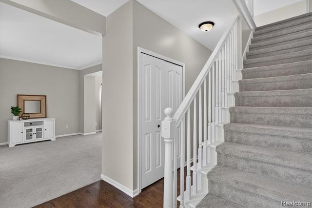 840 Cross Circle, Oxford, MI 48371