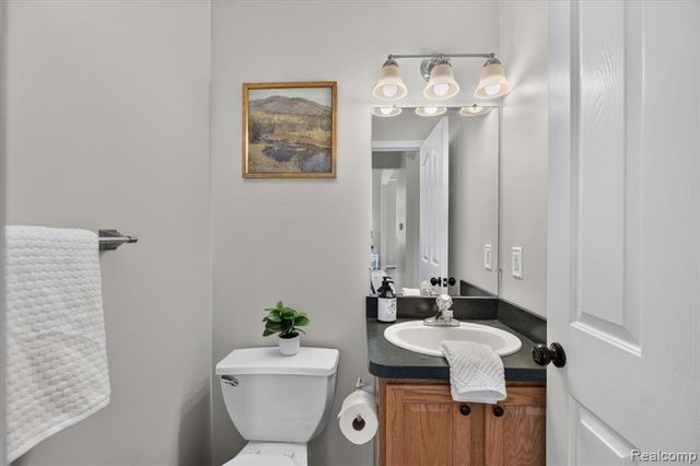 840 Cross Circle, Oxford, MI 48371