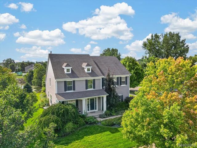 840 Cross Circle, Oxford, MI 48371