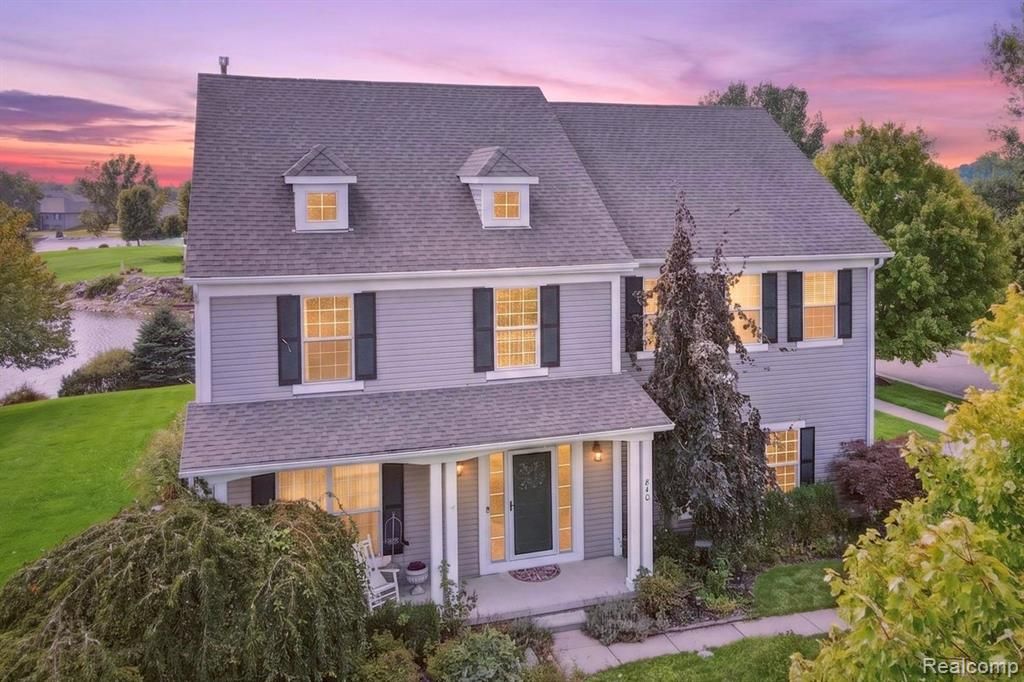 840 Cross Circle, Oxford, MI 48371