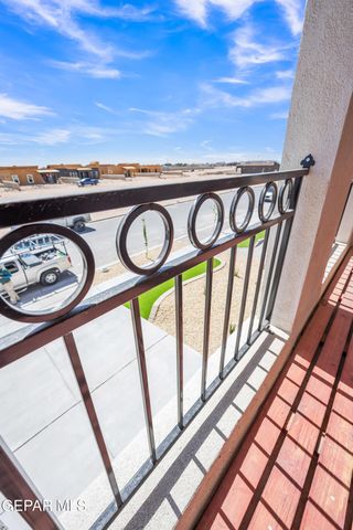 1225 Terry Ponce Place, El Paso, TX 79928
