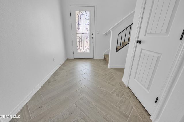 1225 Terry Ponce Place, El Paso, TX 79928