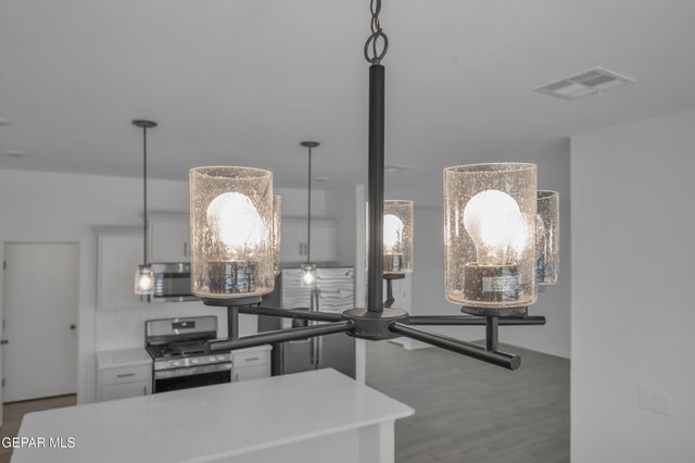 1225 Terry Ponce Place, El Paso, TX 79928