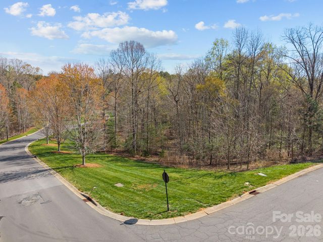 2001 Beauhaven Lane, Belmont, NC 28012