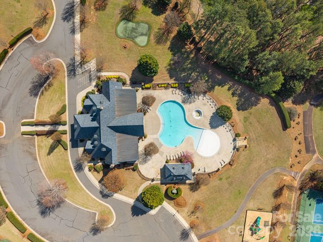 2001 Beauhaven Lane, Belmont, NC 28012