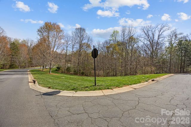 2001 Beauhaven Lane, Belmont, NC 28012