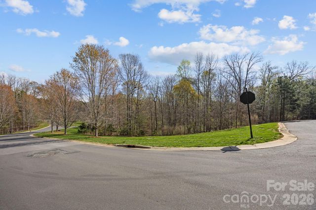 2001 Beauhaven Lane, Belmont, NC 28012