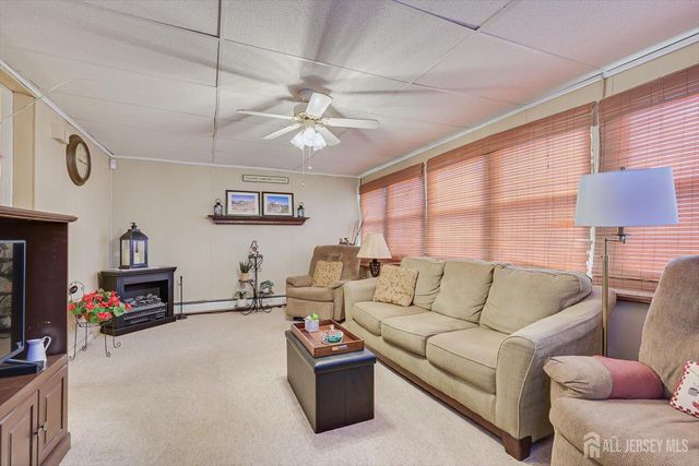 105 E. Cliff Road, Colonia, NJ 07067