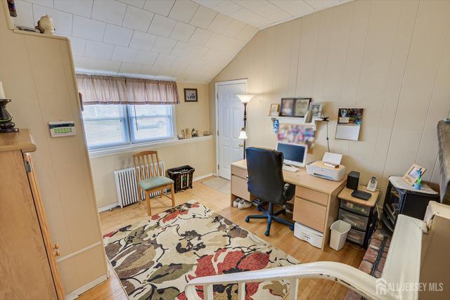 105 E. Cliff Road, Colonia, NJ 07067