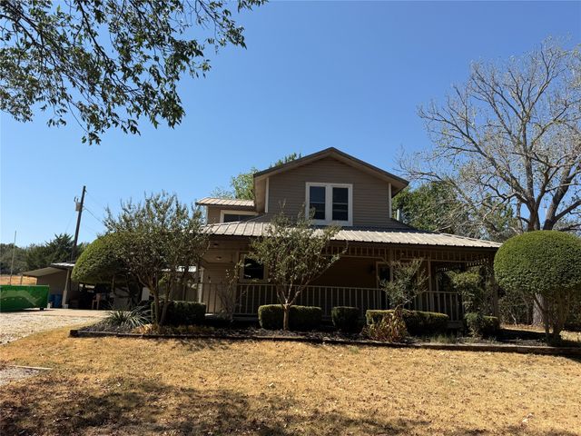 820 Forgotten Lane, Burleson, TX 76028