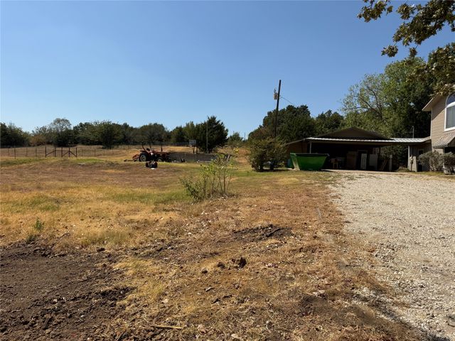 820 Forgotten Lane, Burleson, TX 76028