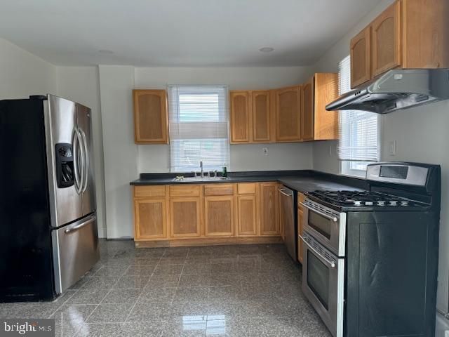 508 E GODFREY AVE, Philadelphia, PA 19120