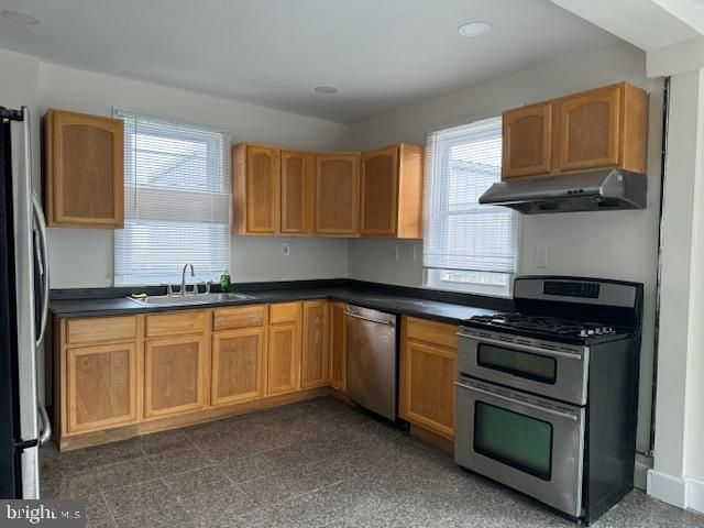 508 E GODFREY AVE, Philadelphia, PA 19120