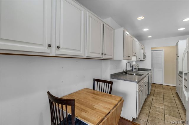 1088 Delaware Avenue 1E, Buffalo, NY 14209