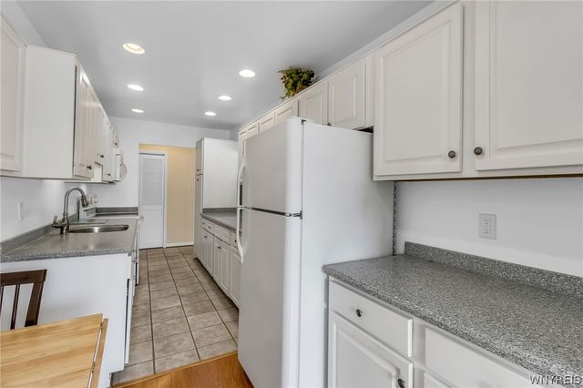 1088 Delaware Avenue 1E, Buffalo, NY 14209