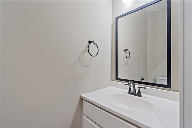 1331 Parkside Drive, 166B, Alexandria, KY 41001