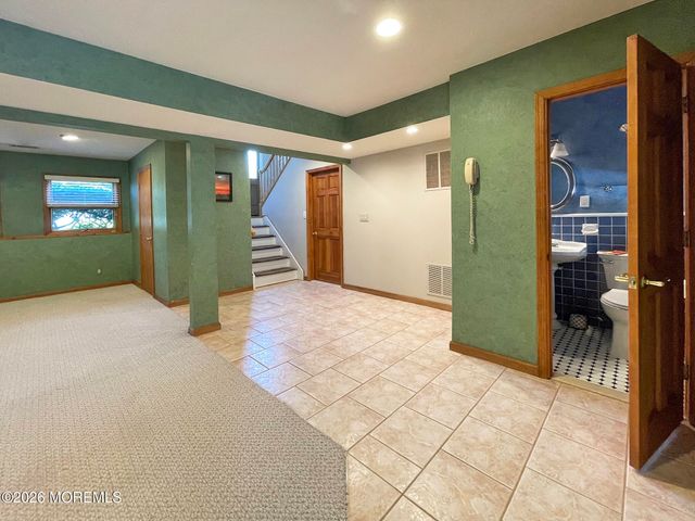 18 Ned Drive, Matawan, NJ 07747