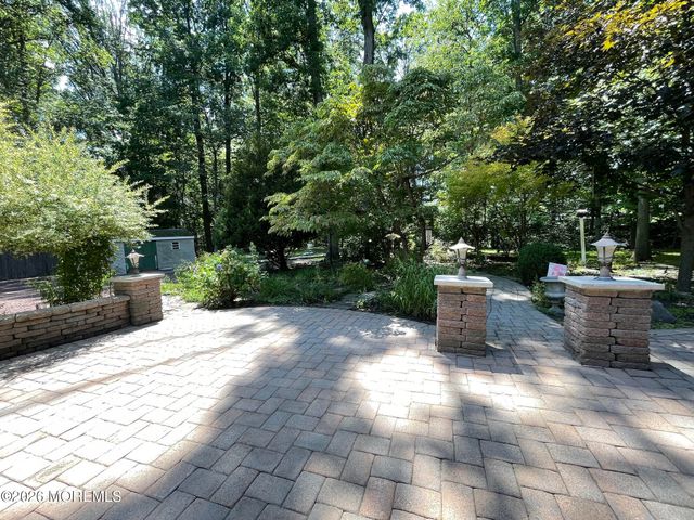 18 Ned Drive, Matawan, NJ 07747