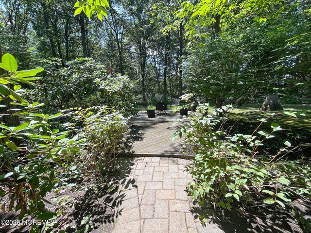 18 Ned Drive, Matawan, NJ 07747