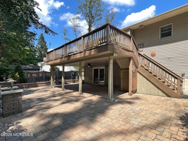 18 Ned Drive, Matawan, NJ 07747