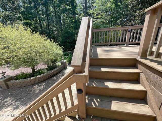 18 Ned Drive, Matawan, NJ 07747