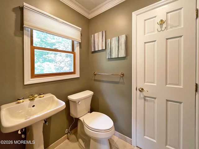 18 Ned Drive, Matawan, NJ 07747