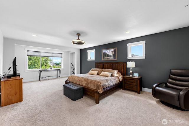 12311 12th Street E, Edgewood, WA 98372