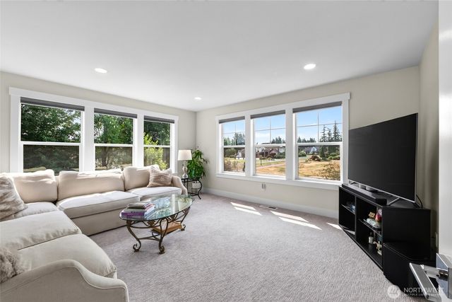 12311 12th Street E, Edgewood, WA 98372