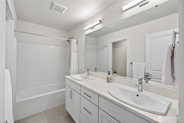 12311 12th Street E, Edgewood, WA 98372
