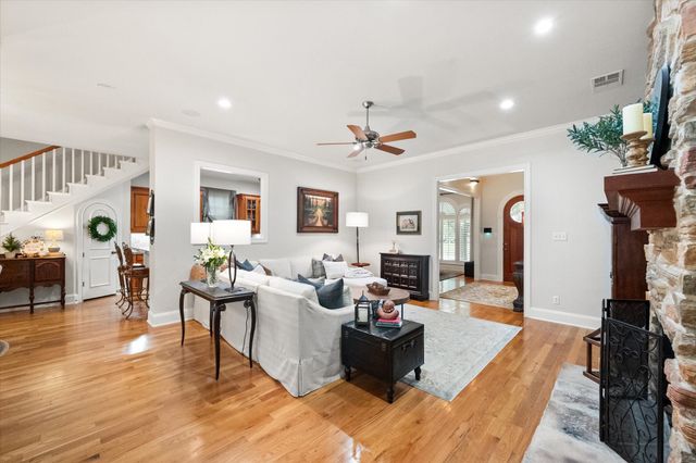 2123 Westchester Drive, Mansfield, TX 76063