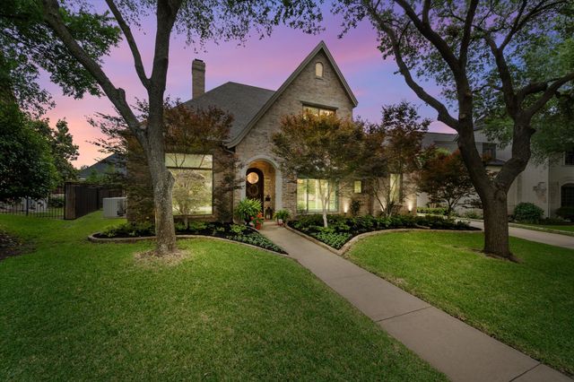 2123 Westchester Drive, Mansfield, TX 76063