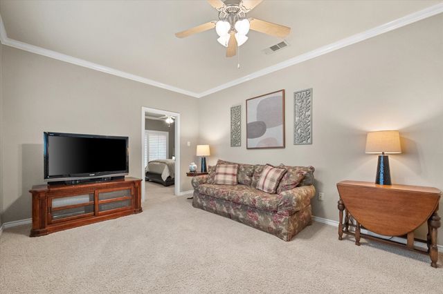 2123 Westchester Drive, Mansfield, TX 76063