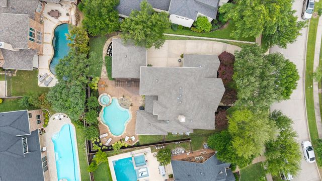 2123 Westchester Drive, Mansfield, TX 76063