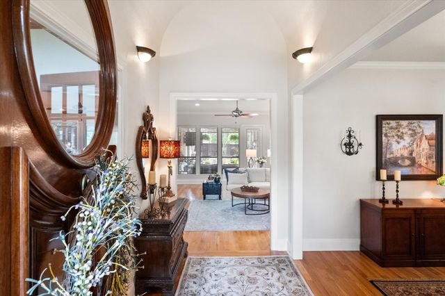 2123 Westchester Drive, Mansfield, TX 76063