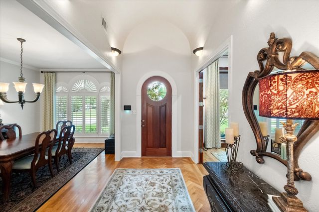 2123 Westchester Drive, Mansfield, TX 76063