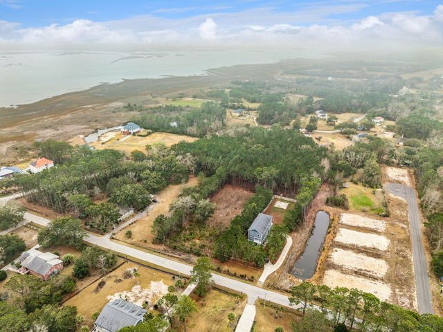 1593 Boston Grill Road, Mount Pleasant, SC 29466