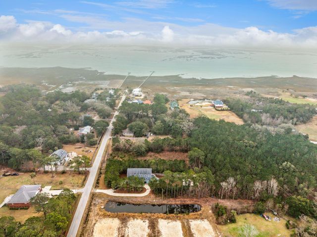 1593 Boston Grill Road, Mount Pleasant, SC 29466