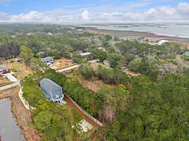 1593 Boston Grill Road, Mount Pleasant, SC 29466